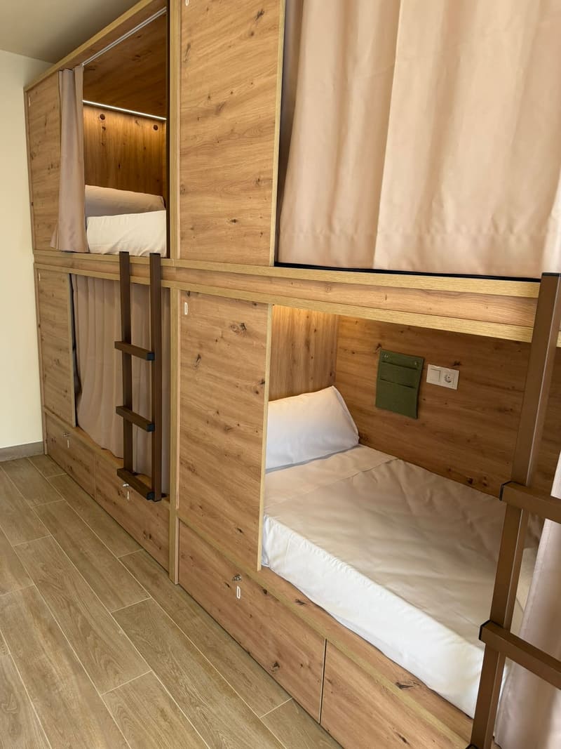 Female Dorm 4-Bed — photo 4 of 16