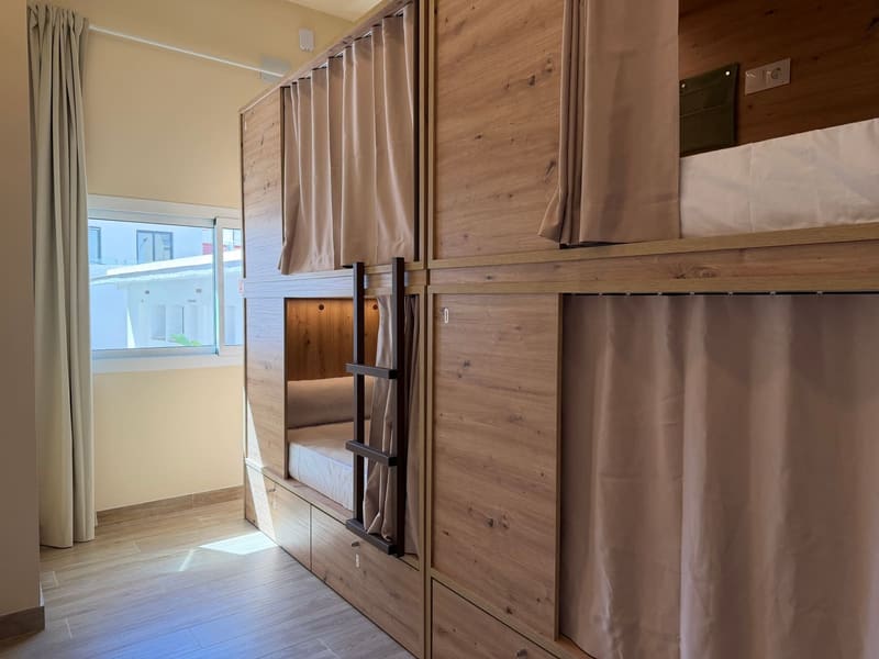 Female Dorm 6-Bed — photo 2 of 6