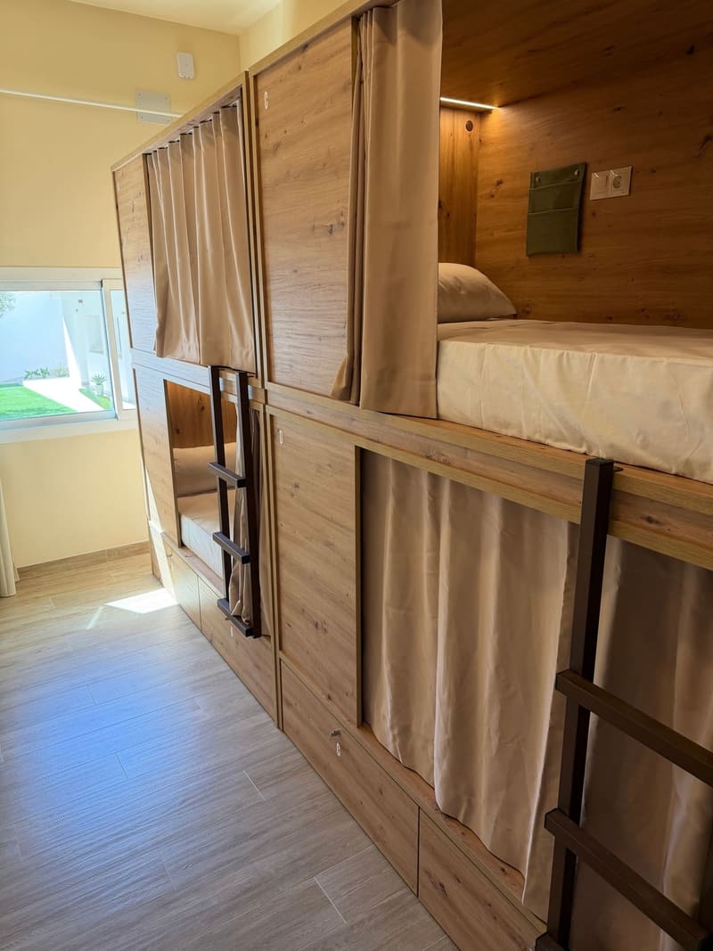 Female Dorm 6-Bed — photo 3 of 6
